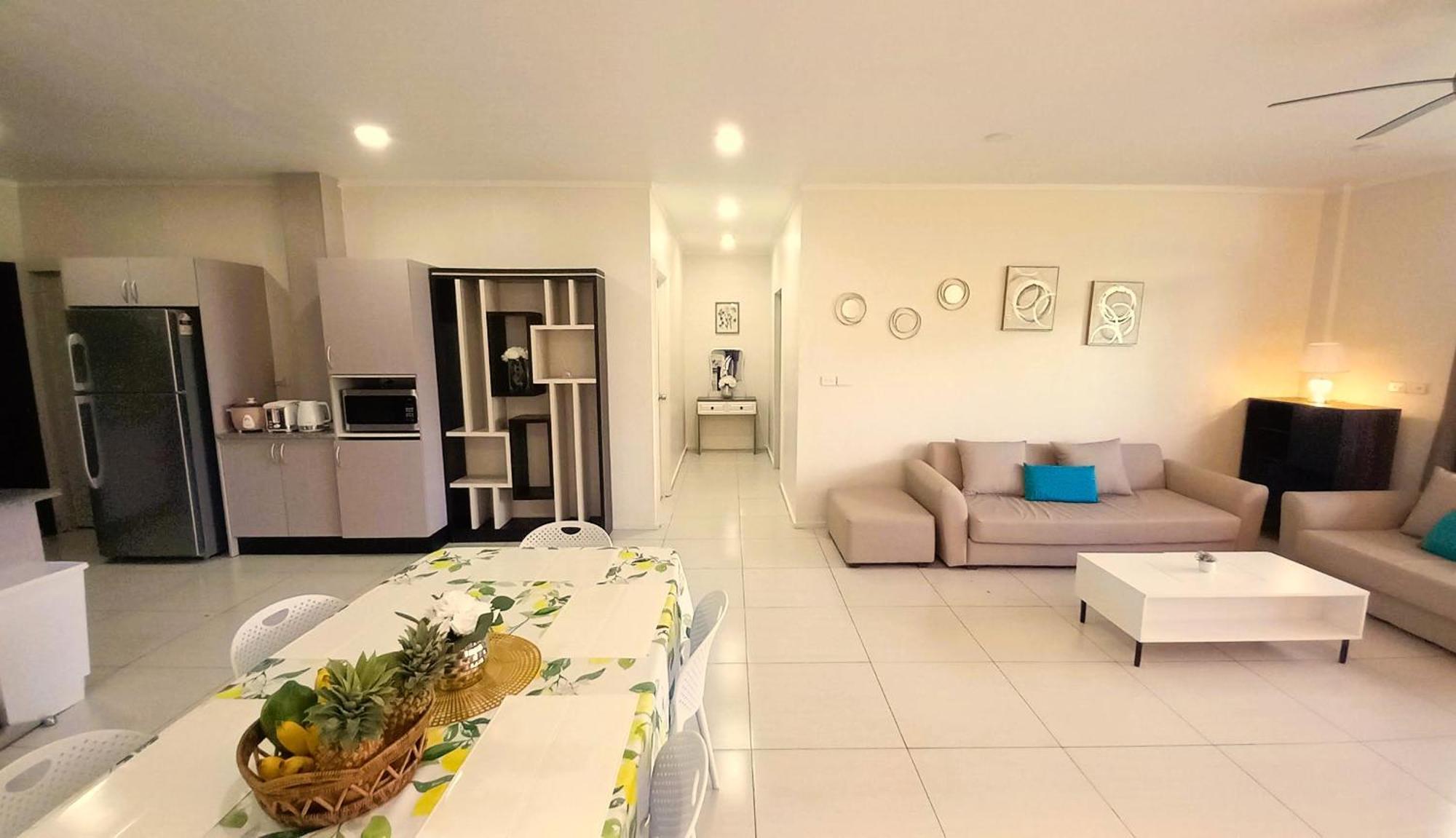 Waterfront Sunset Apartment Nadi Pokoj fotografie